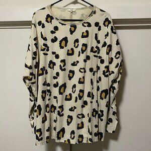 Easel los angeles, long sleeve animal print tunic, size 1X